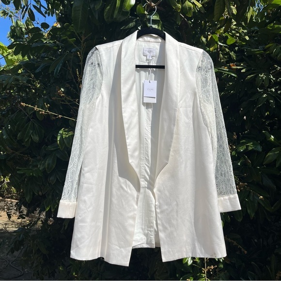 NWT CAMI NYC white off white silk lace contrast sleeve lightweight blazer